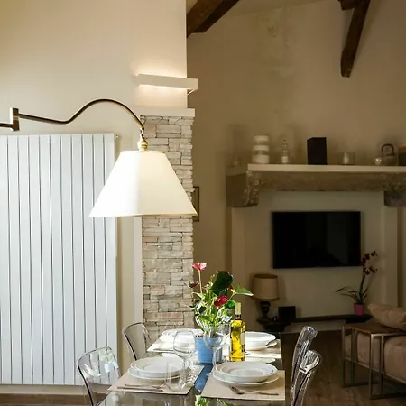 Luxurious In Santa Maria Apartment